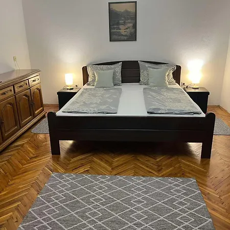 Apartment Nina *
